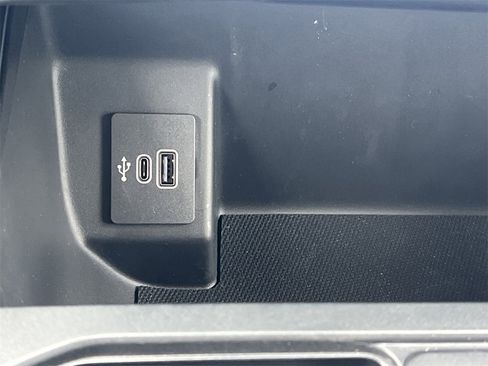 New 2025 Ford F150 Lightning Flash image 9