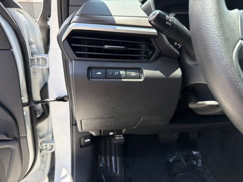 Certified 2024 Nissan Altima 2.5 SV FWD image 15