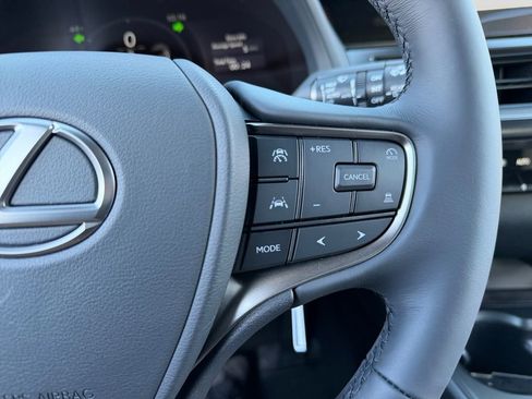 New 2026 Lexus UX 300h AWD image 15