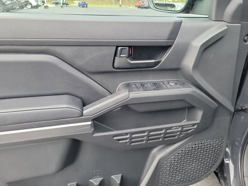 New 2026 Toyota Tacoma SR5 AWD/4WD image 18