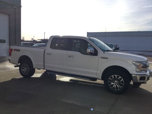Used 2018 Ford F150 Lariat w/ Equipment Group 502A Luxury image 3