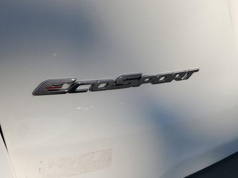 Used 2021 Ford EcoSport SE image 30