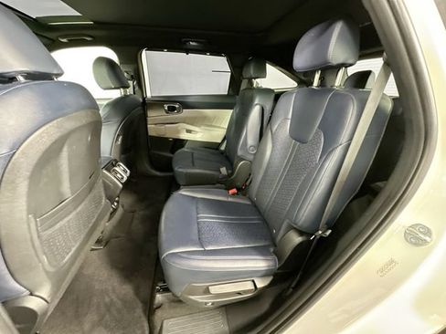 Used 2023 Kia Sorento SX Prestige AWD/4WD image 28