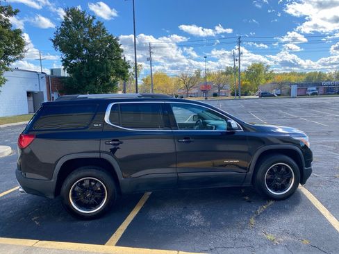 Used 2019 GMC Acadia SLT w/ LPO, Cargo Package image 6