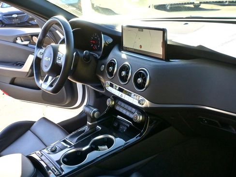 Used 2022 Kia Stinger GT-Line w/ Sun & Sound Package image 28