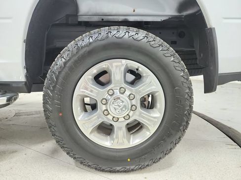 Used 2025 RAM 2500 Big Horn AWD/4WD image 19