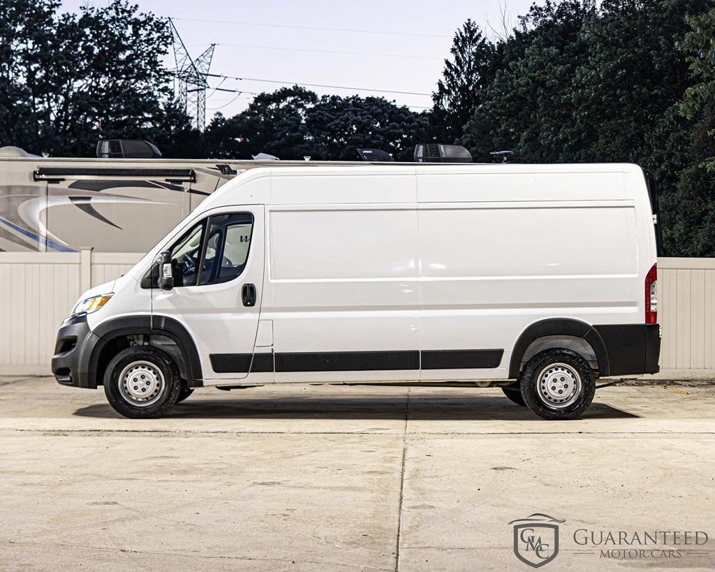 Used 2025 RAM ProMaster 2500 w/ Convenience Group FWD image 6