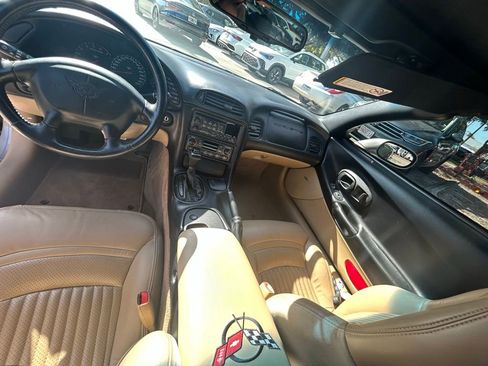 Used 1998 Chevrolet Corvette Convertible w/ Performance Handling Pkg image 14