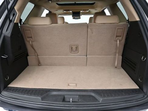 Used 2012 GMC Acadia SLT AWD/4WD image 28