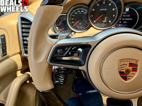 Used 2016 Porsche Cayenne GTS AWD/4WD image 28