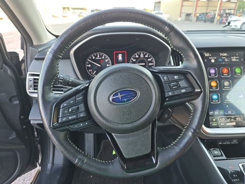 Used 2025 Subaru Outback Onyx Edition AWD/4WD image 17
