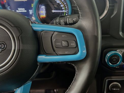 Used 2023 Jeep Wrangler Unlimited Sahara w/ Cold Weather Group image 20