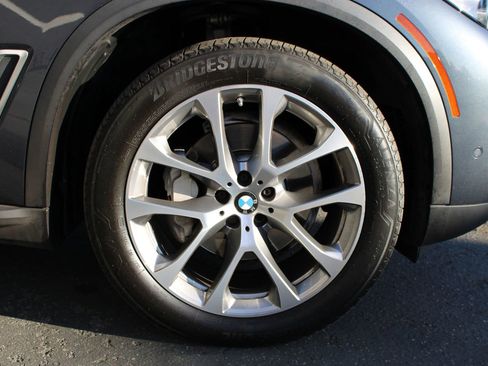 Used 2022 BMW X5 sDrive40i w/ Premium Package image 21