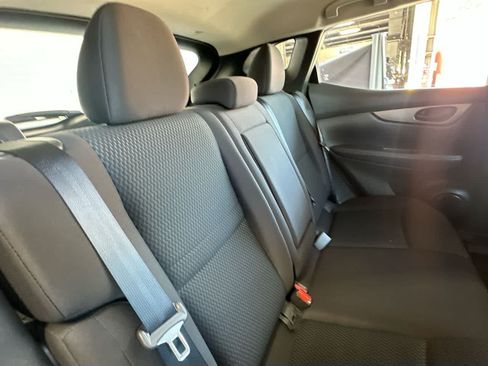 Used 2020 Nissan Rogue Sport S FWD image 26