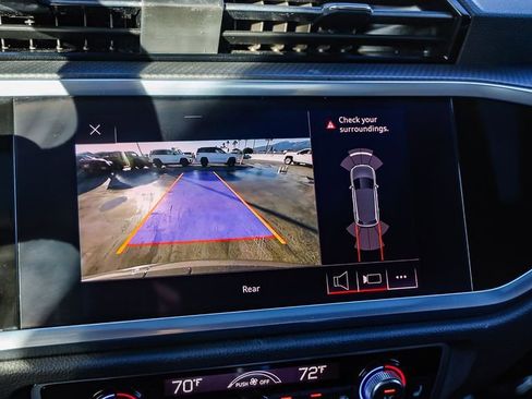 Used 2021 Audi Q3 2.0T Premium Plus w/ Premium Plus Package image 25