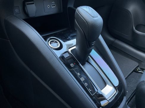 New 2025 Nissan Versa SV w/ Trunk Package image 30