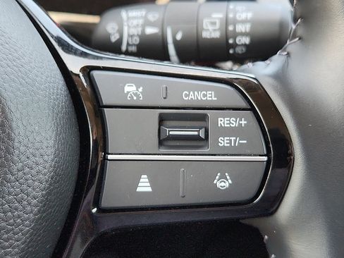 Used 2025 Honda CR-V EX-L image 17