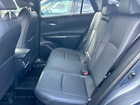 Used 2024 Toyota Venza XLE image 25