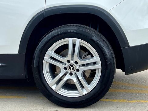 Certified 2023 Mercedes-Benz GLB 250 4MATIC image 14