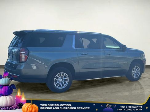 Certified 2024 Chevrolet Suburban LT image 7