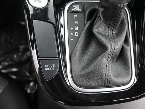 Certified 2024 Kia Soul S FWD image 30