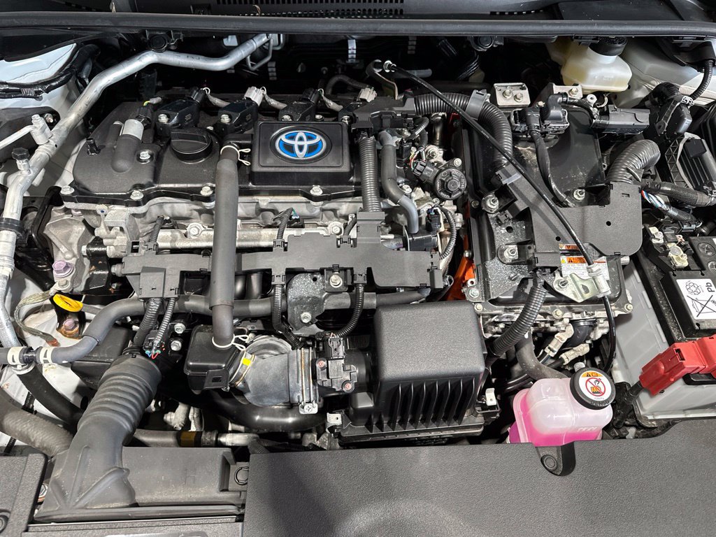 Certified 2024 Toyota Corolla LE AWD/4WD image 22