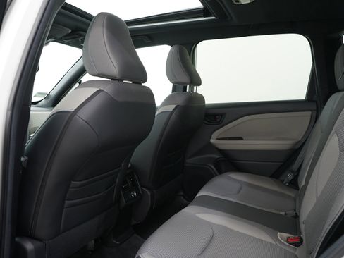 Certified 2026 Subaru Forester Premium AWD/4WD image 20