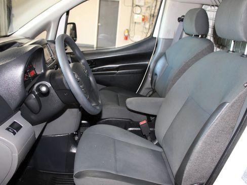 Used 2019 Nissan NV200 S w/ Cruise Control Package FWD image 21