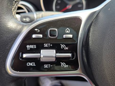 Used 2019 Mercedes-Benz C 300 Sedan image 23