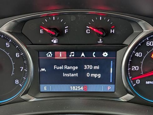 Certified 2024 Chevrolet Equinox LT AWD/4WD image 18