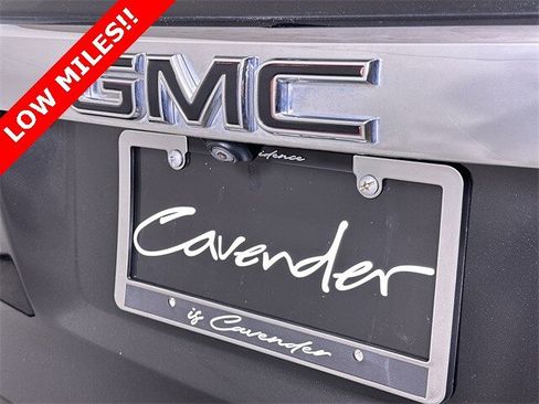 Used 2021 GMC Acadia SLE w/ Driver Convenience Package image 32