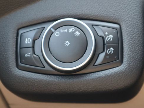 Used 2018 Ford Escape SEL AWD/4WD image 29