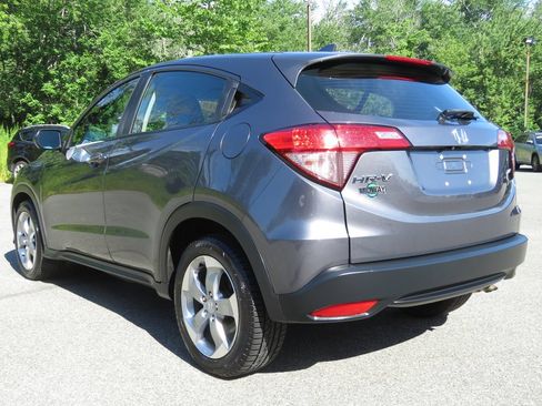 Used 2018 Honda HR-V LX image 7