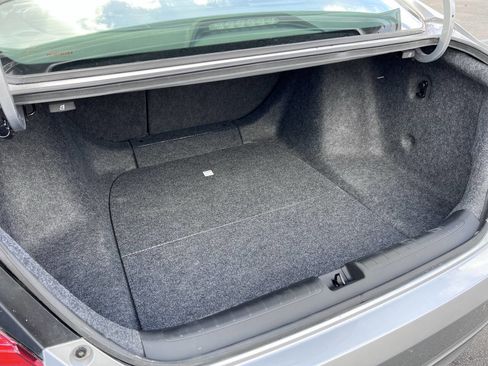 Used 2019 Honda Accord Touring image 26