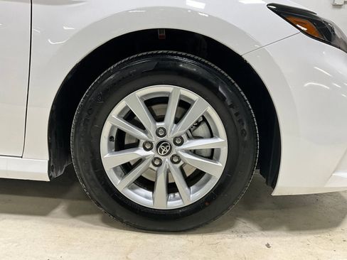 Used 2026 Toyota Camry LE FWD image 11