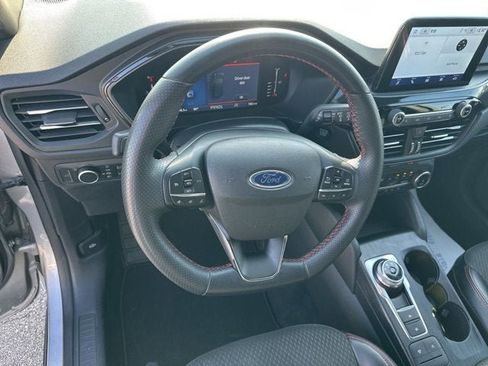 Certified 2024 Ford Escape ST-Line AWD/4WD image 13