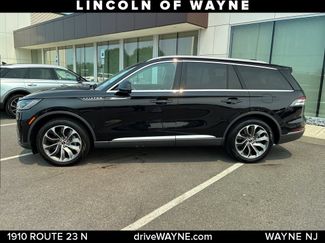 Certified 2025 Lincoln Aviator Reserve w/ Illumination Package AWD/4WD video 2