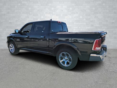 Used 2017 RAM 1500 Laramie w/ Convenience Group image 7