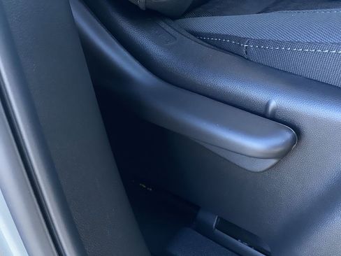 New 2026 GMC Sierra 1500 SLE image 45