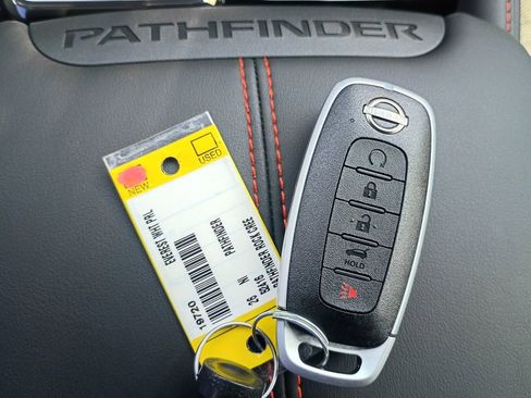 New 2026 Nissan Pathfinder Rock Creek image 38