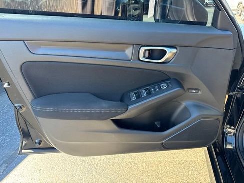 Used 2024 Honda Civic Sport image 8