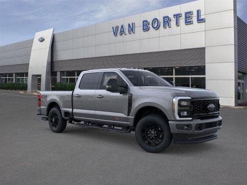 New 2026 Ford F350 XLT w/ XLT Premium Package AWD/4WD image 7