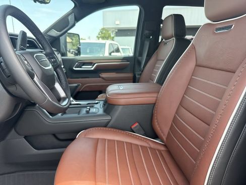 New 2026 GMC Sierra 2500 Denali Ultimate AWD/4WD image 5