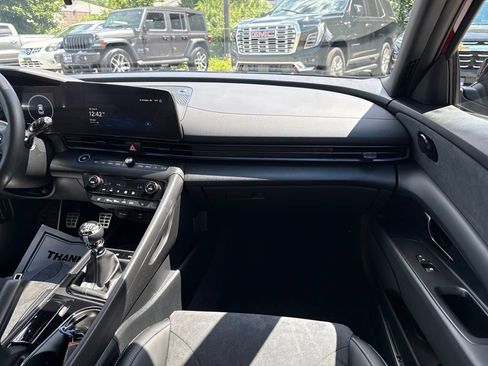 Certified 2025 Hyundai Elantra N FWD image 22