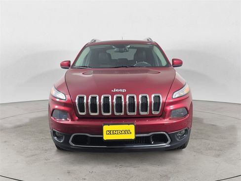 Used 2017 Jeep Cherokee Limited image 8