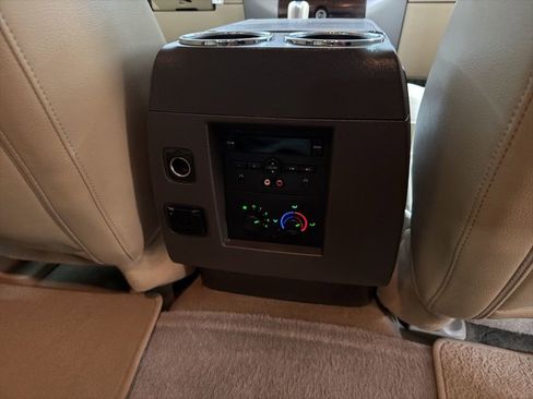 Used 2011 Ford Expedition XLT w/ 201A Rapid Spec Order Code image 21