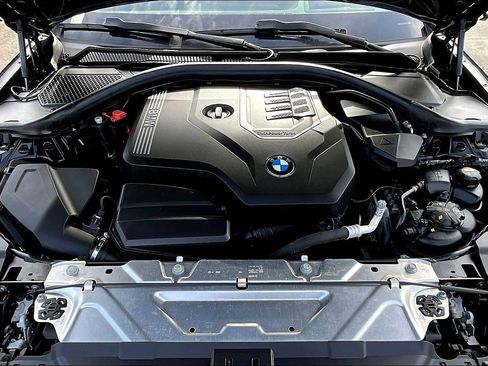 Used 2019 BMW 330i Sedan w/ Premium Package image 9