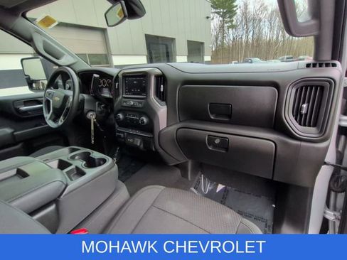 Used 2022 Chevrolet Silverado 2500 Custom w/ Custom Value Package image 28