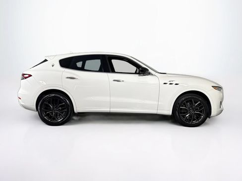 Used 2024 Maserati Levante GT Ultima AWD/4WD image 6