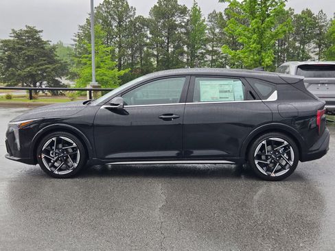 New 2026 Kia K4 GT-Line FWD image 4